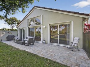 11061 Laurel Walk Road, Wellington FL 33449