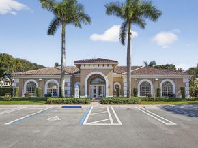 11061 Laurel Walk Road, Wellington FL 33449