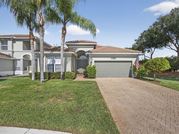 11061 Laurel Walk Road, Wellington FL 33449