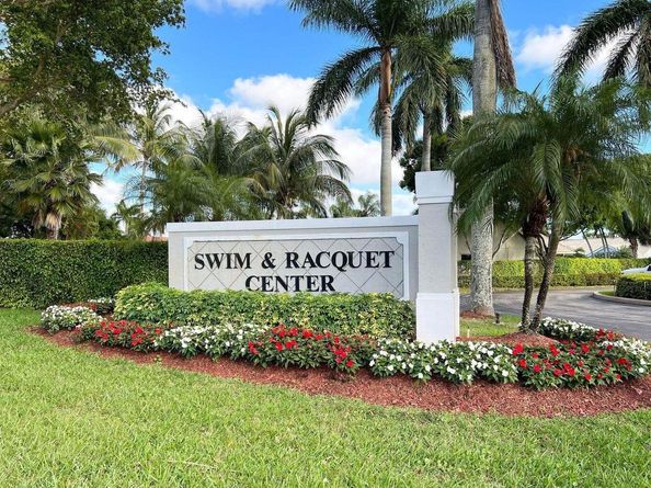 6267 Sand Hills Circle, Lake Worth FL 33463