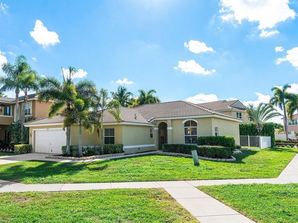 6267 Sand Hills Circle, Lake Worth FL 33463