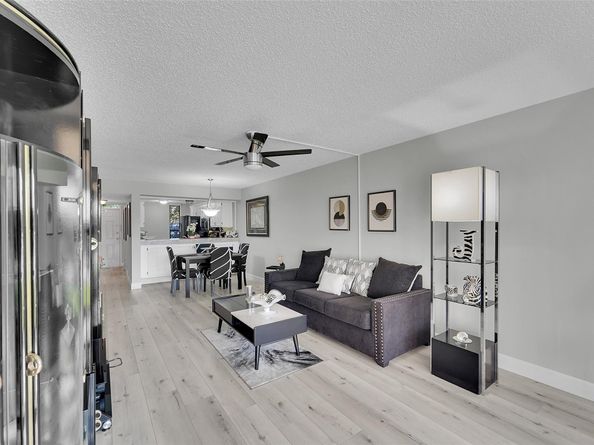 6008 Coral Lake Dr 108, Margate FL 33063