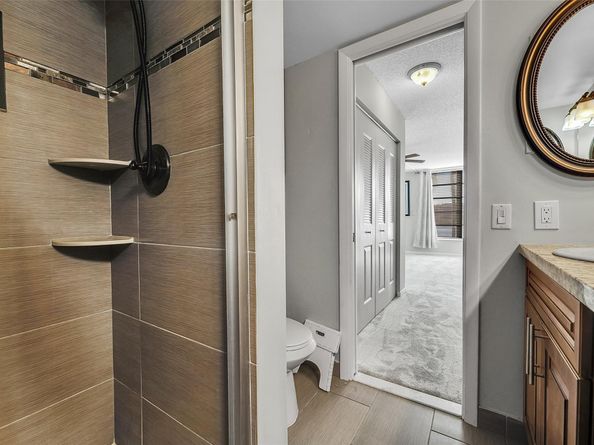 6008 Coral Lake Dr 108, Margate FL 33063