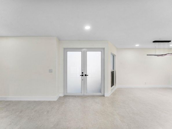 1380 SW 1st Street, Boca Raton FL 33486