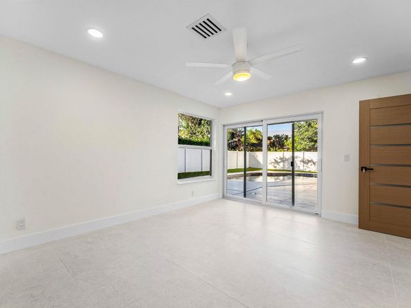 1380 SW 1st Street, Boca Raton FL 33486