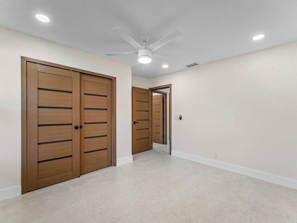 1380 SW 1st Street, Boca Raton FL 33486