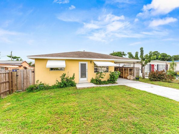 1084 James Road, Lake Worth FL 33462
