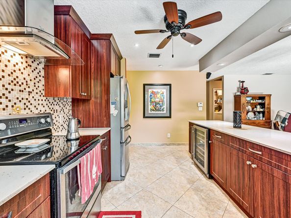 11350 NW 1st Pl, Coral Springs FL 33071