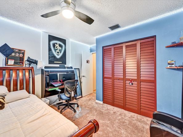 11350 NW 1st Pl, Coral Springs FL 33071