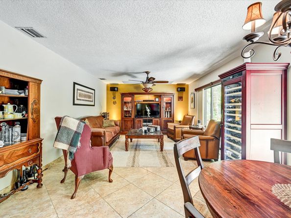 11350 NW 1st Pl, Coral Springs FL 33071