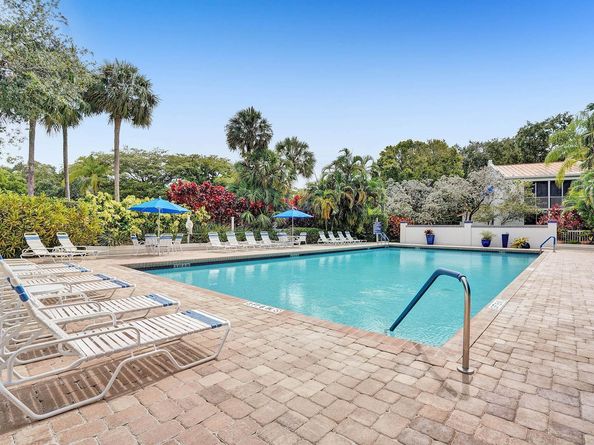 4114 W Palm Aire Dr 146B, Pompano Beach FL 33069