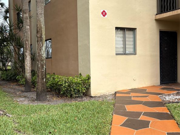 7322 Ashmont Cir 7322, Fort Lauderdale FL 33321