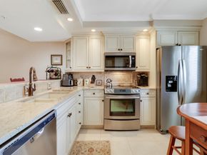 601 Seafarer Circle 301, Jupiter FL 33477