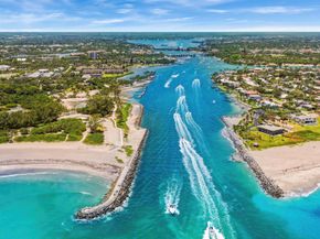 601 Seafarer Circle 301, Jupiter FL 33477