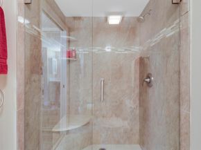 601 Seafarer Circle 301, Jupiter FL 33477