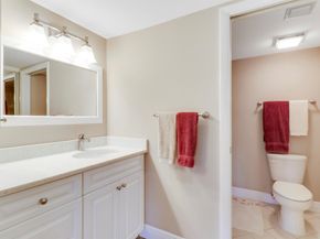 601 Seafarer Circle 301, Jupiter FL 33477