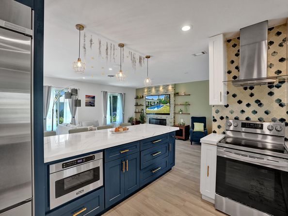 3821 NE 29th Avenue, Lighthouse Point FL 33064