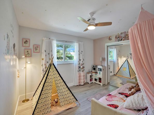 3821 NE 29th Avenue, Lighthouse Point FL 33064