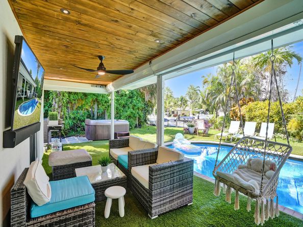 3821 NE 29th Avenue, Lighthouse Point FL 33064