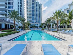 2 Water Club Way 301, North Palm Beach FL 33408