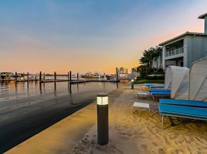 2 Water Club Way 301, North Palm Beach FL 33408