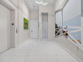 2 Water Club Way 301, North Palm Beach FL 33408