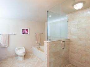 2480 Presidential Way 1504, West Palm Beach FL 33401