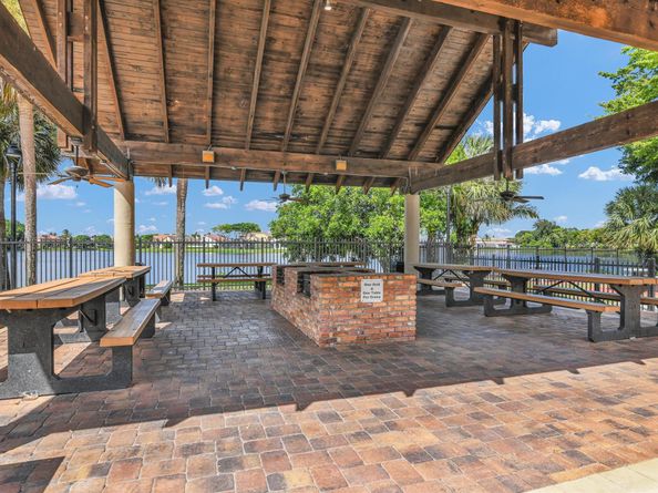 10296 Windswept Place, Boca Raton FL 33498