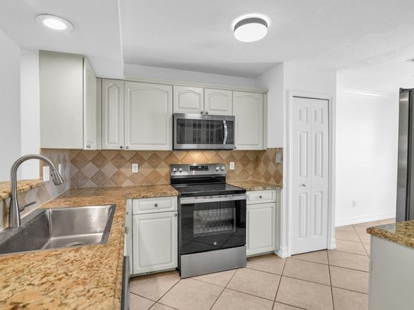 10296 Windswept Place, Boca Raton FL 33498