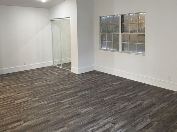 7165 SW 11th Ct, North Lauderdale FL 33068