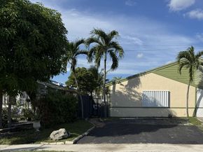 7165 SW 11th Ct, North Lauderdale FL 33068