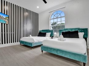 13751 Pine Meadow Court, Davie FL 33325