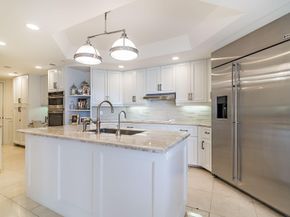 2770 S Ocean Boulevard 401s, Palm Beach FL 33480