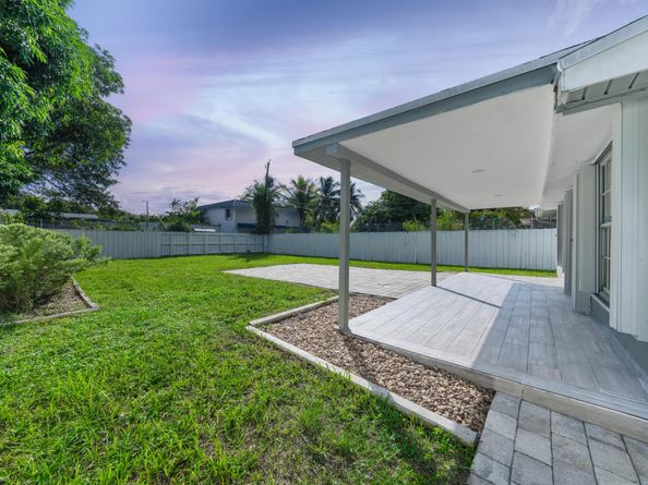 1214 NW 1st Avenue, Fort Lauderdale FL 33311