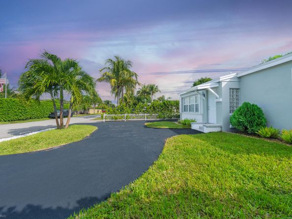 1214 NW 1st Avenue, Fort Lauderdale FL 33311