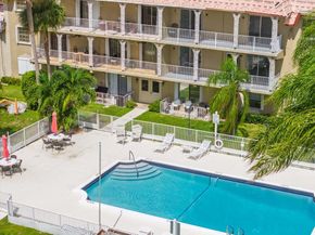 495 SE 8TH St 242, Deerfield Beach FL 33441