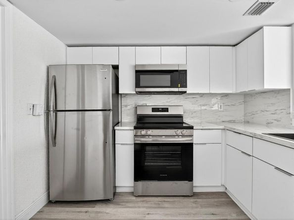 495 SE 8TH St 242, Deerfield Beach FL 33441