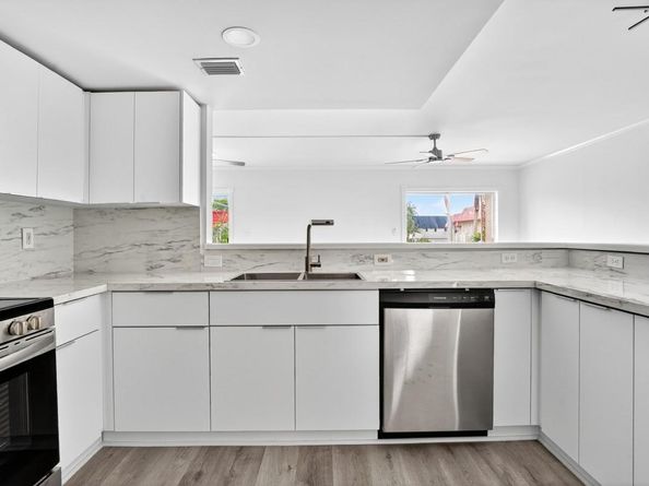 495 SE 8TH St 242, Deerfield Beach FL 33441