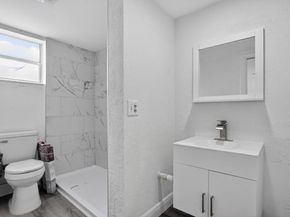 495 SE 8TH St 242, Deerfield Beach FL 33441