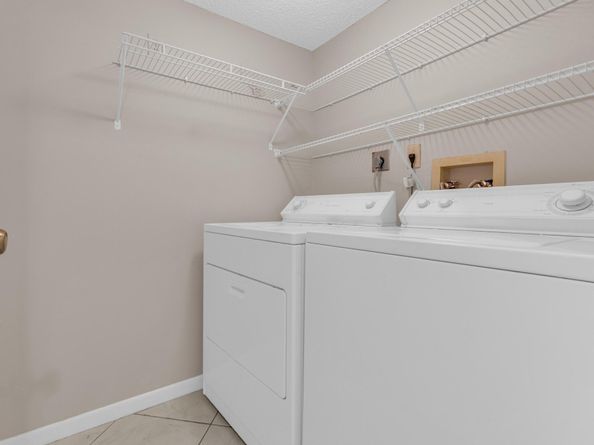 7290 Kinghurst Drive 406, Delray Beach FL 33446