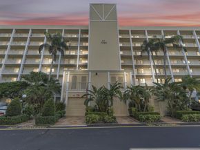 7290 Kinghurst Drive 406, Delray Beach FL 33446