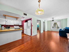 12371 SW 52nd St, Cooper City FL 33330