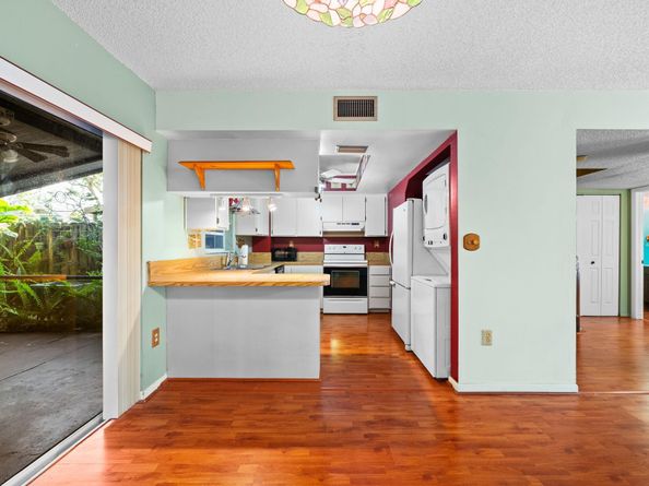 12371 SW 52nd St, Cooper City FL 33330