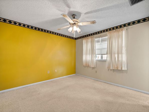 12371 SW 52nd St, Cooper City FL 33330