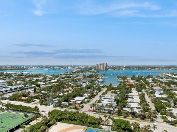 3000 N Ocean Drive 23A, Singer Island FL 33404