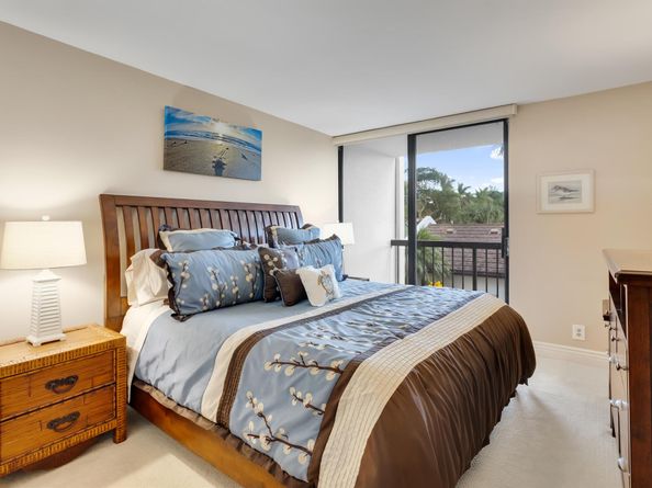 4746 S Ocean Boulevard 6, Highland Beach FL 33487