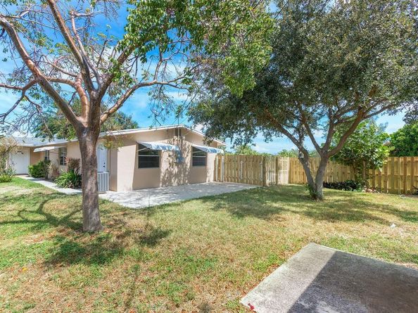 272 NE 13th Street, Delray Beach FL 33483