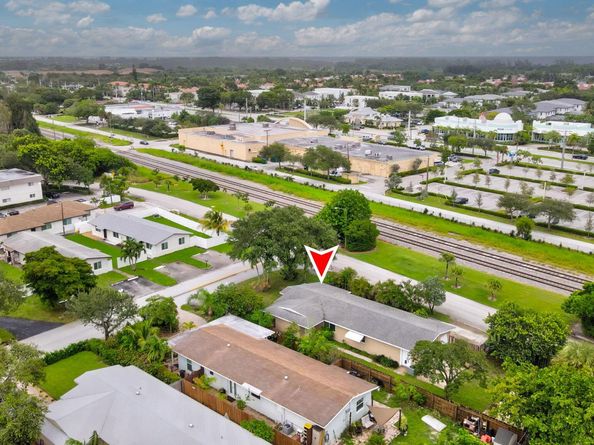 272 NE 13th Street, Delray Beach FL 33483