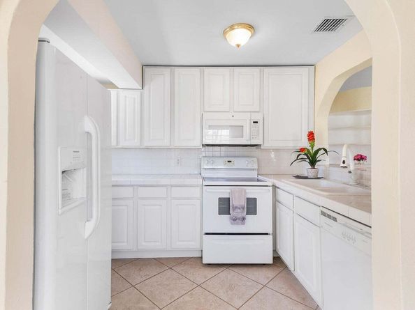 272 NE 13th Street, Delray Beach FL 33483