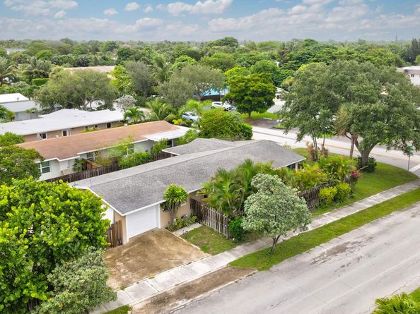 272 NE 13th Street, Delray Beach FL 33483